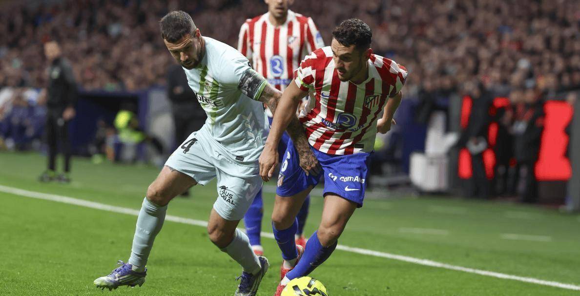 关于皇马力克强敌，阿贾克斯轻松晋级的信息